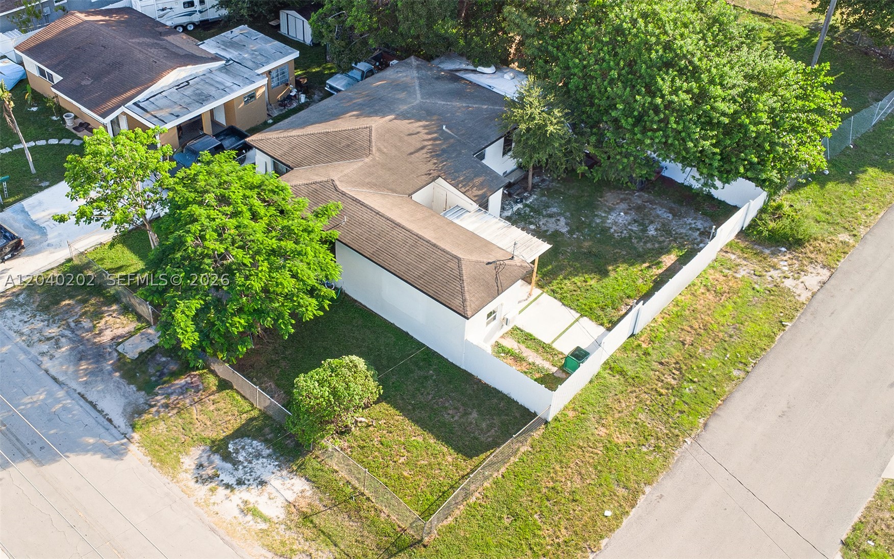 PARA VILLA HEIGHTS - Residential