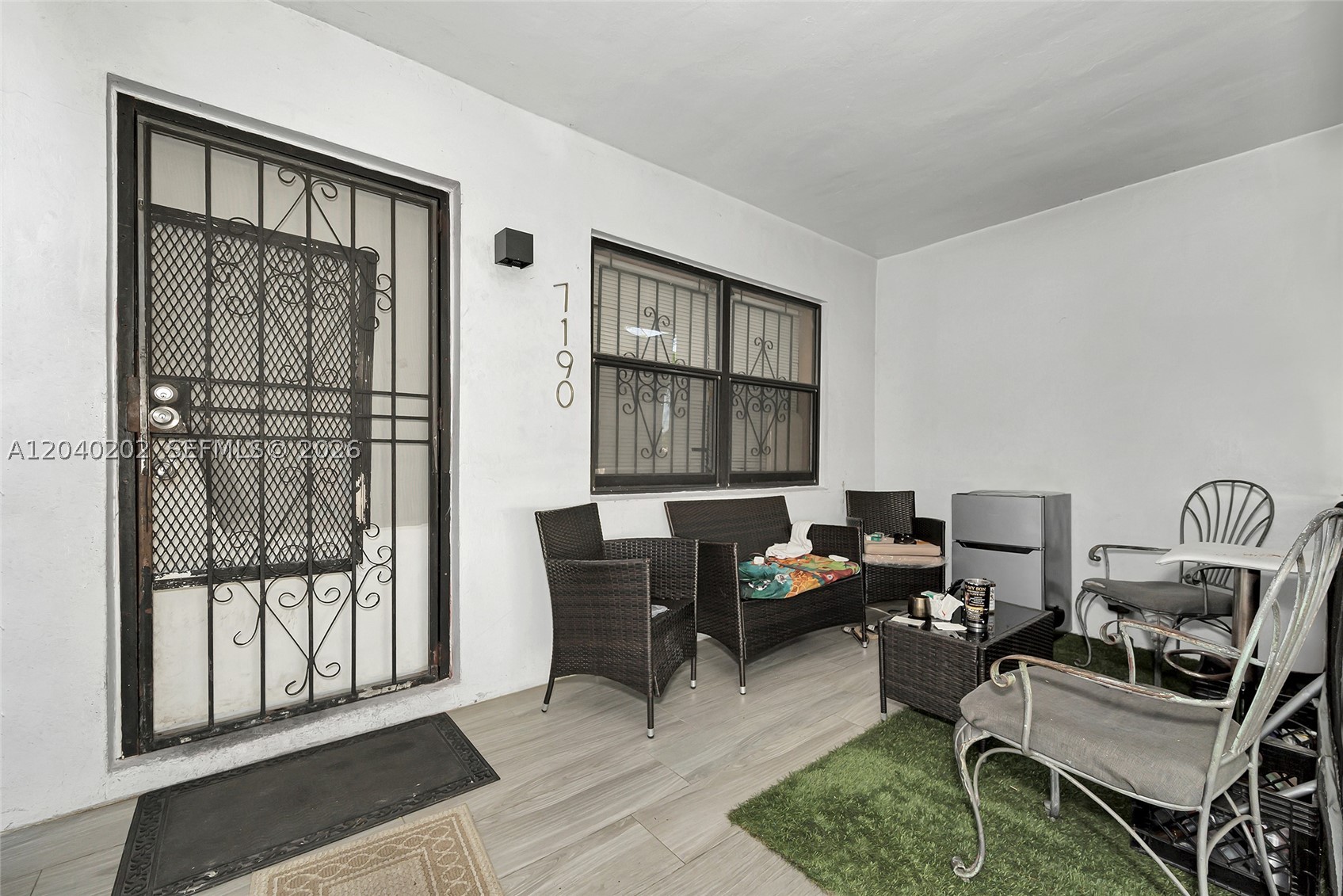 PARA VILLA HEIGHTS - Residential
