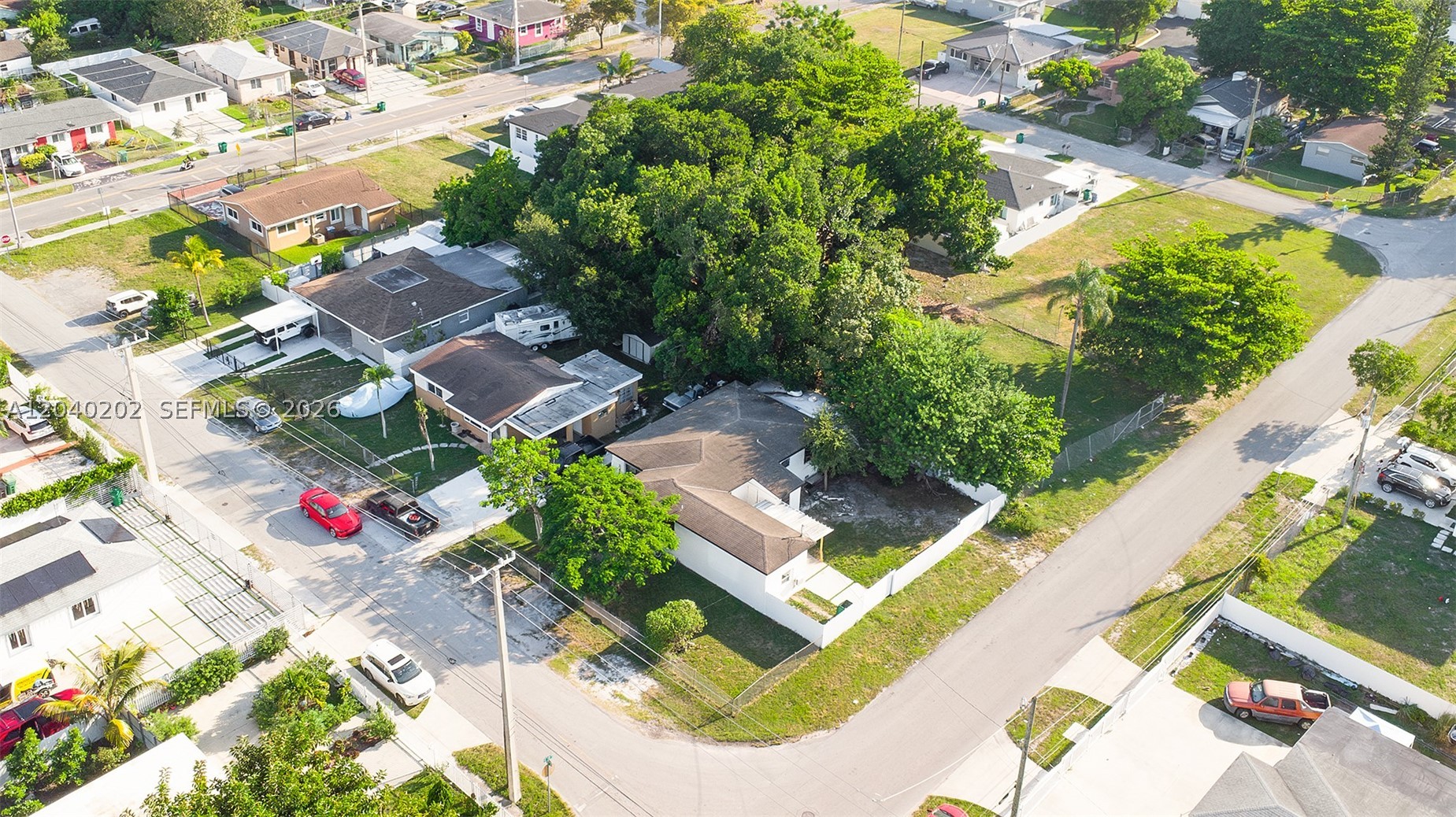 PARA VILLA HEIGHTS - Residential