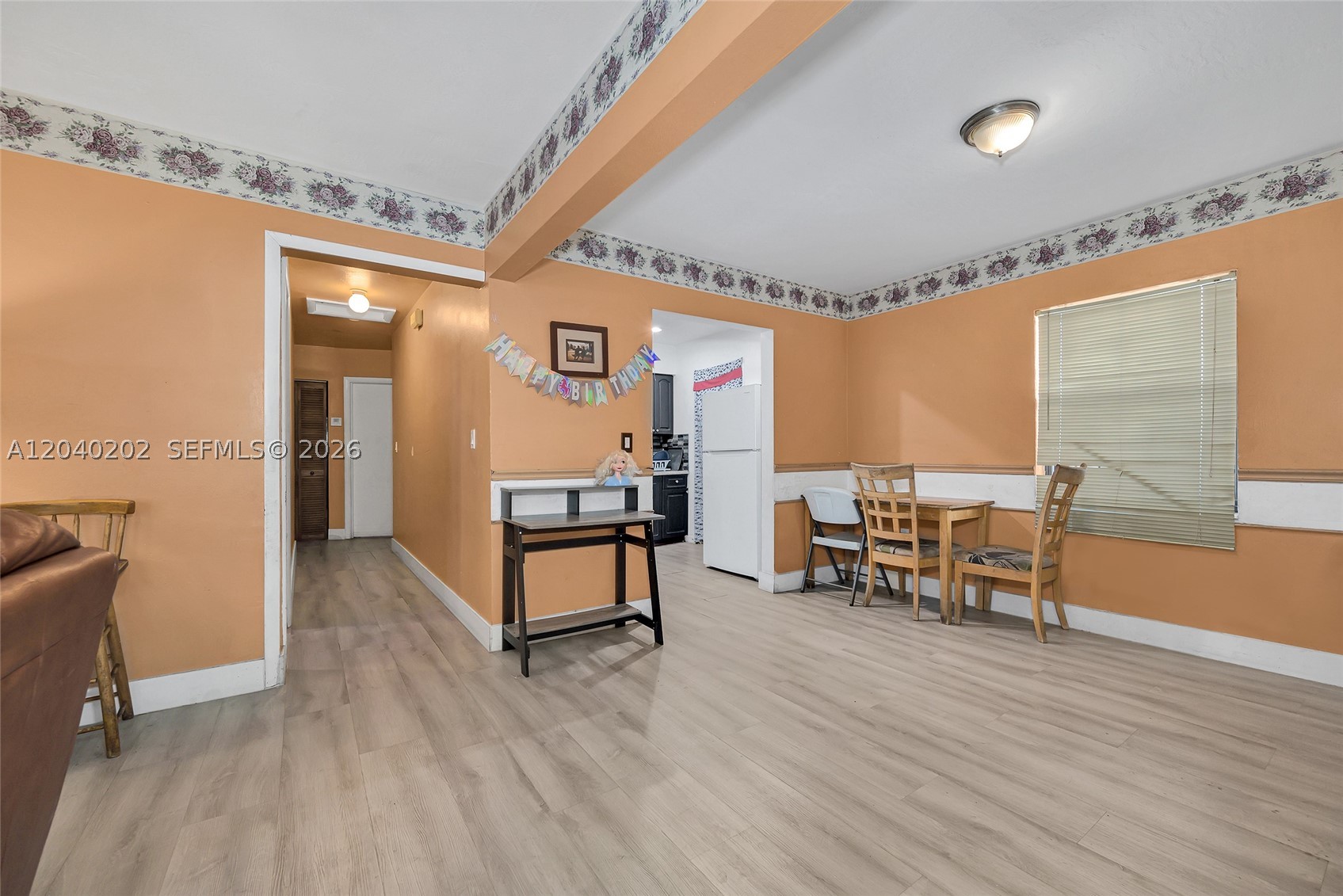 PARA VILLA HEIGHTS - Residential