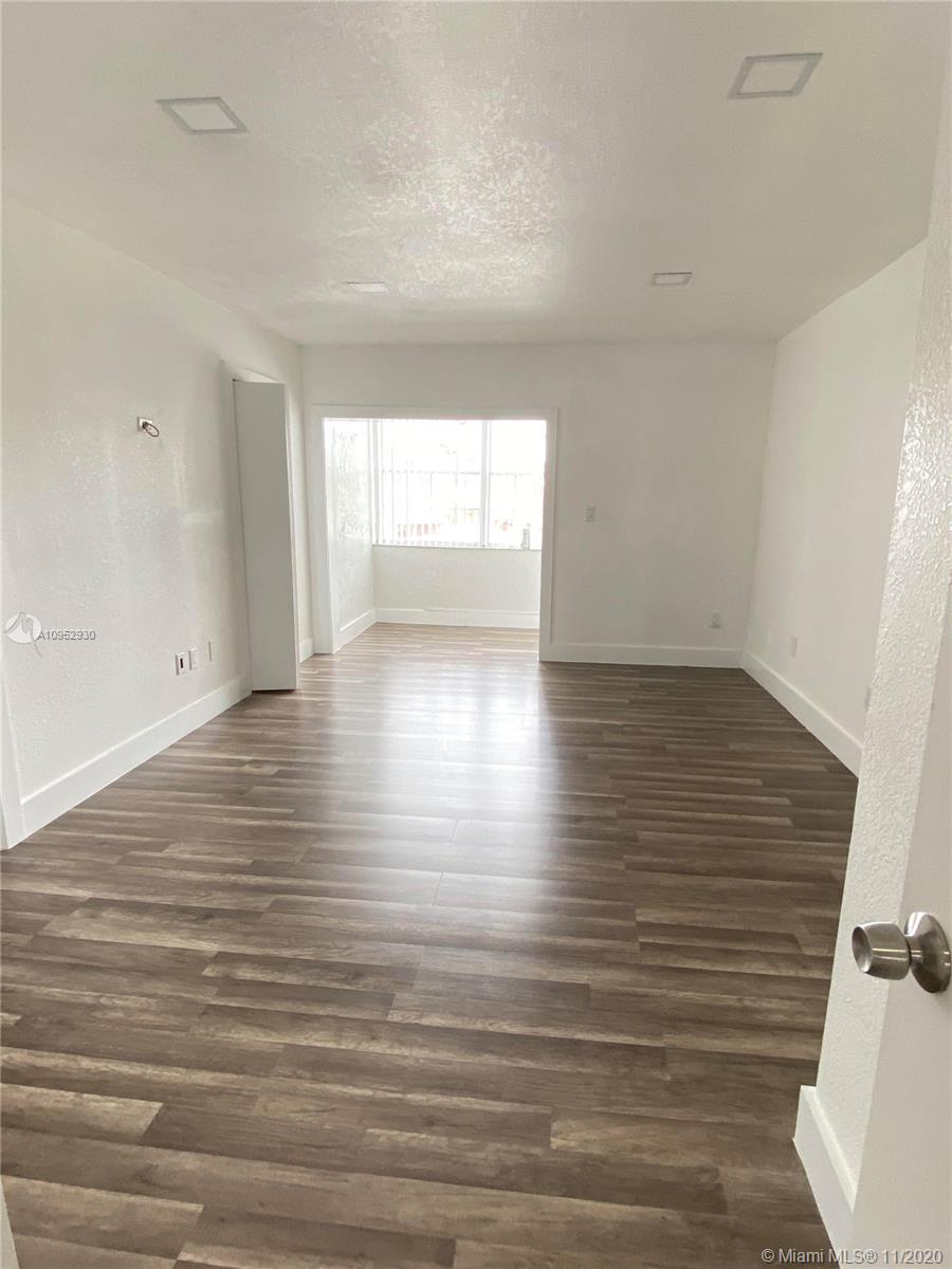SUNSET HARBOUR SEC IV - Residential Lease