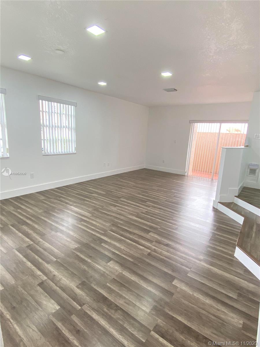 SUNSET HARBOUR SEC IV - Residential Lease