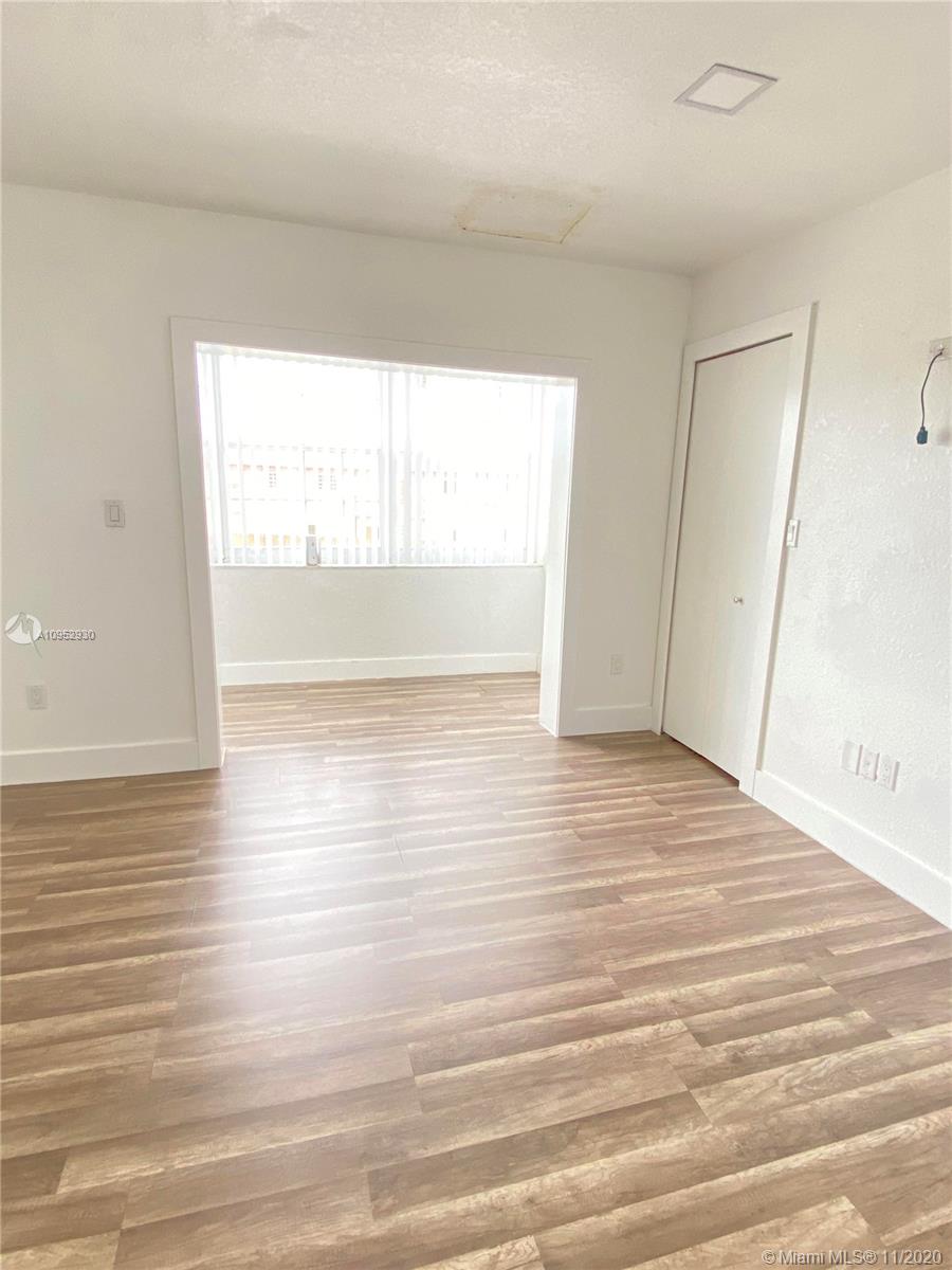 SUNSET HARBOUR SEC IV - Residential Lease