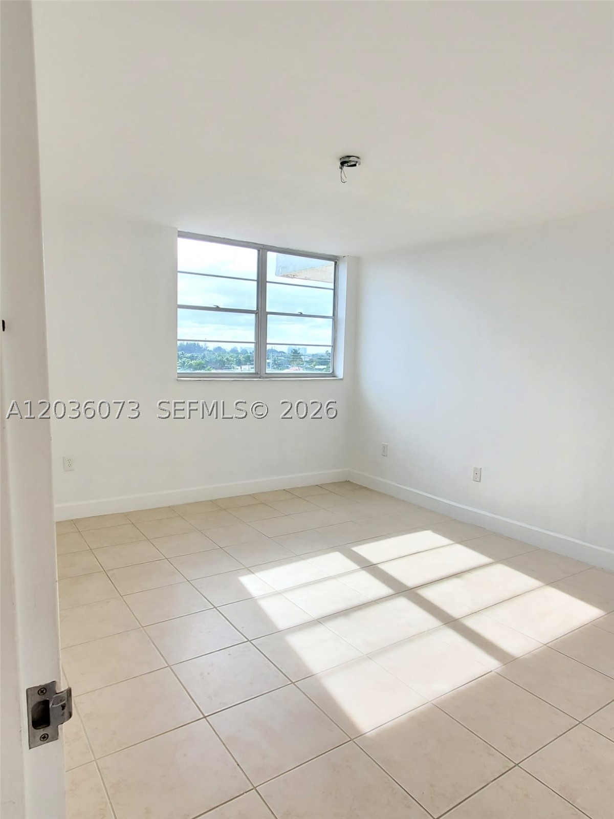 WATERWAY PLAZA CONDO - Residential