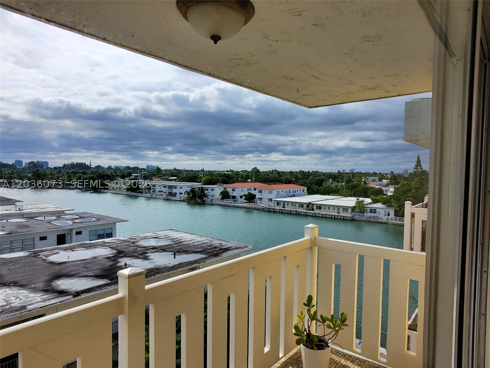 WATERWAY PLAZA CONDO - Residential