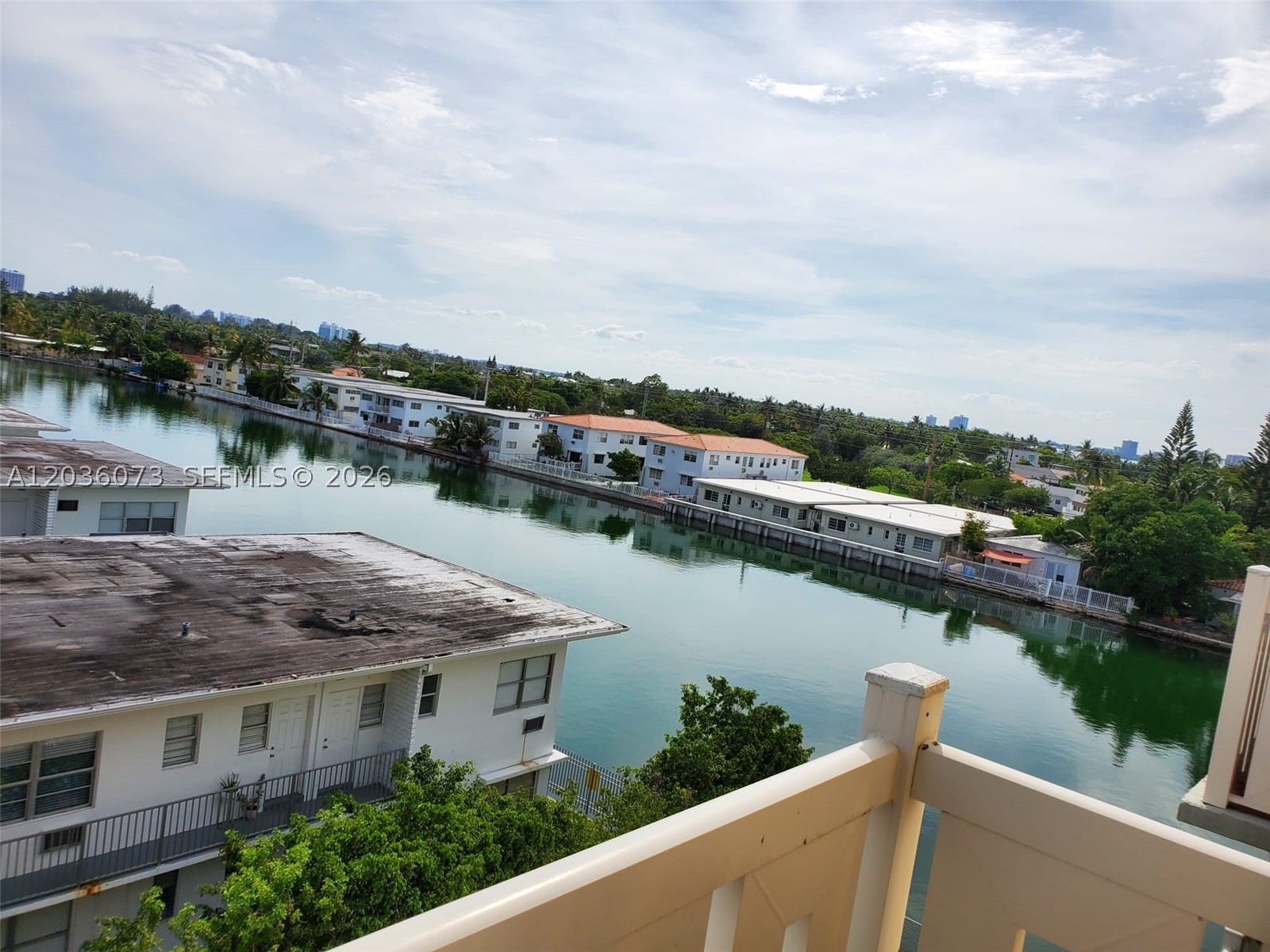 WATERWAY PLAZA CONDO - Residential