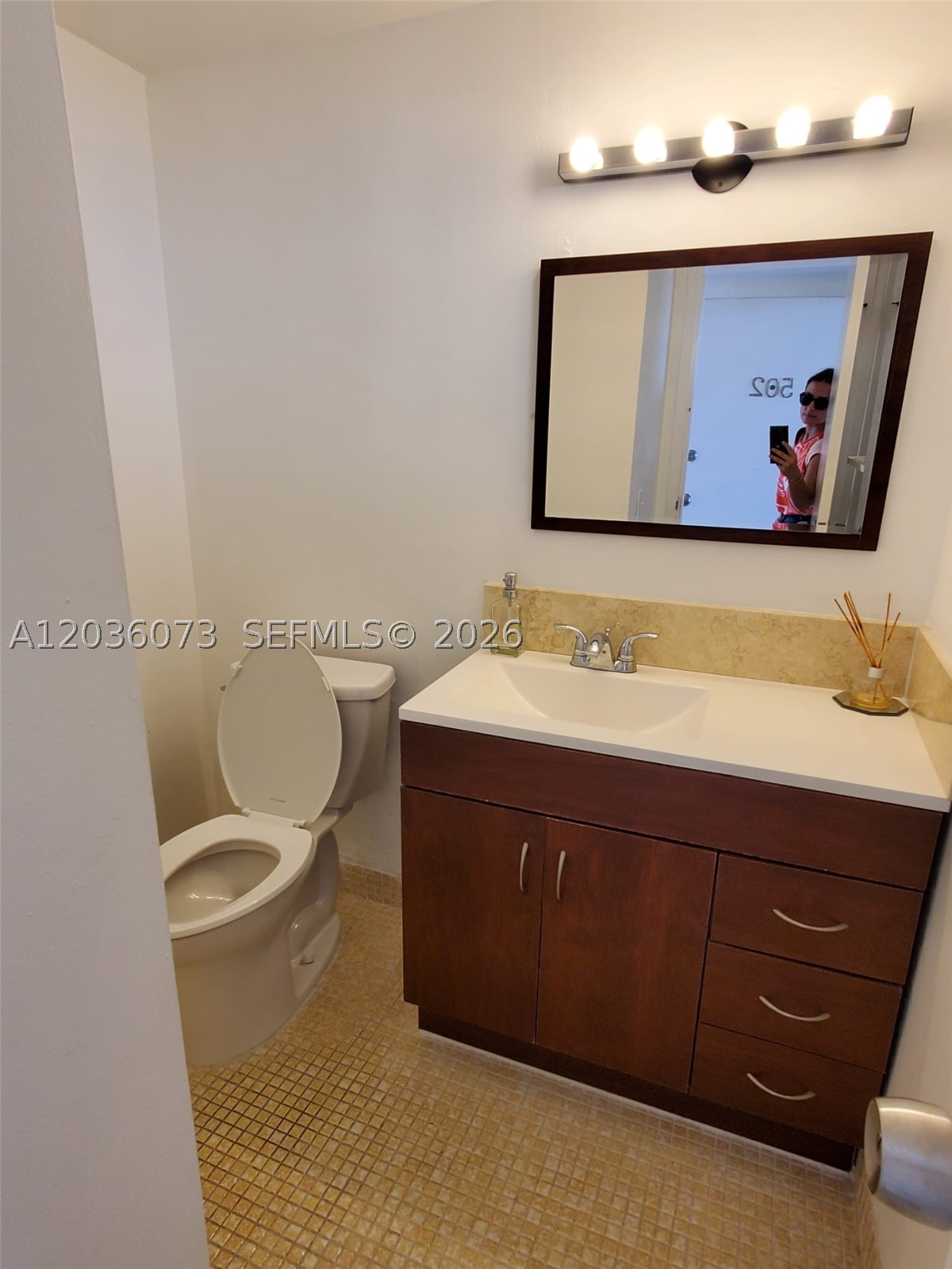 WATERWAY PLAZA CONDO - Residential
