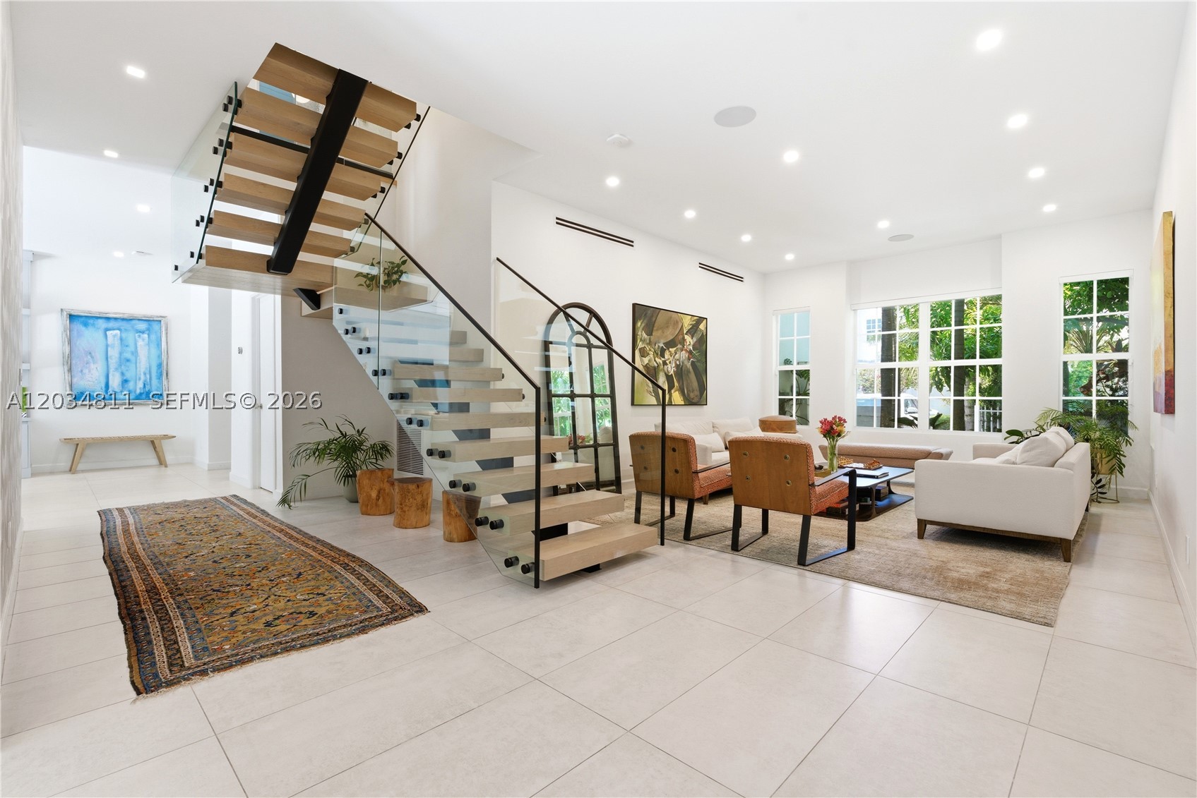 AVENTURA ESTATES - Residential