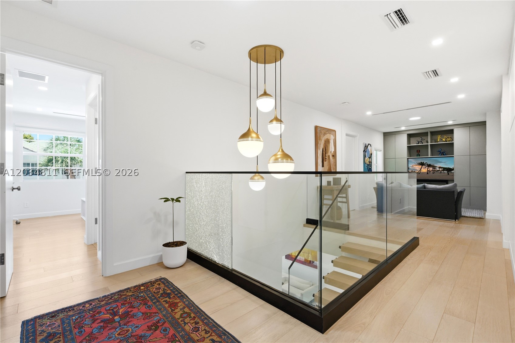 AVENTURA ESTATES - Residential