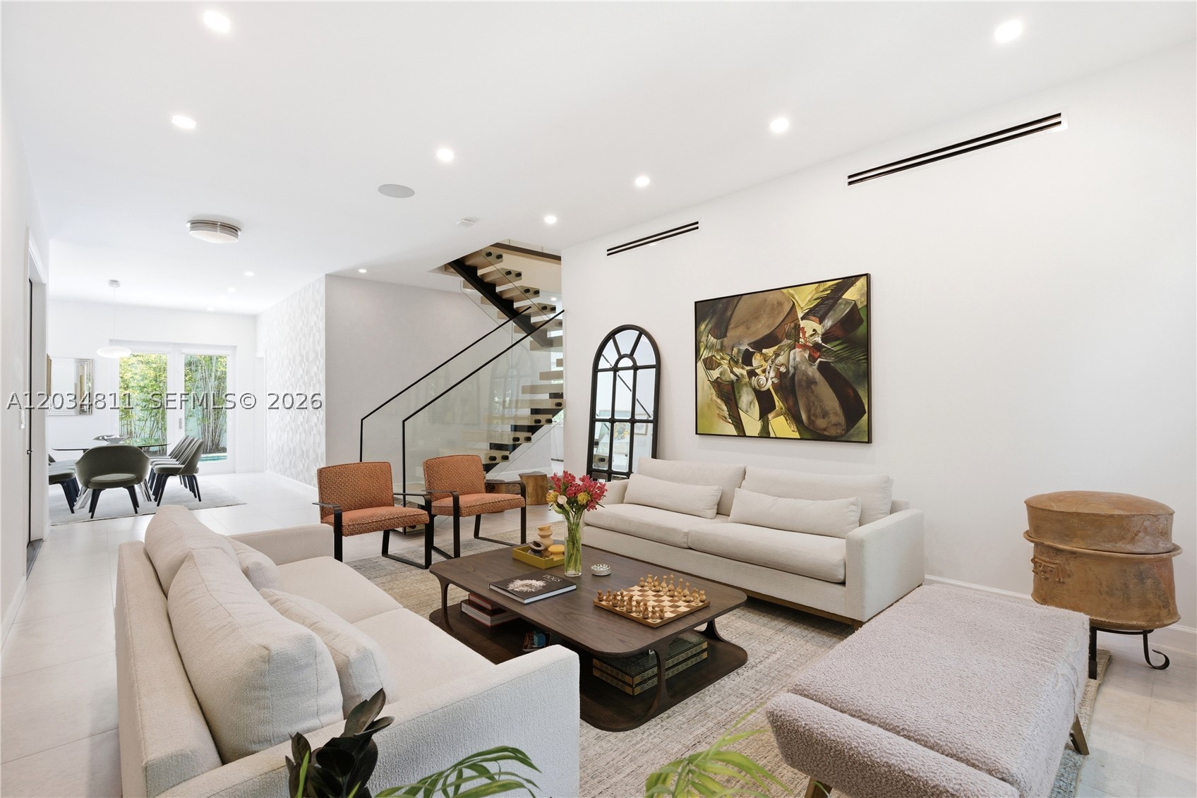 AVENTURA ESTATES - Residential
