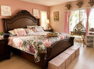 EVERGLADE LAND SALES CO - Residential