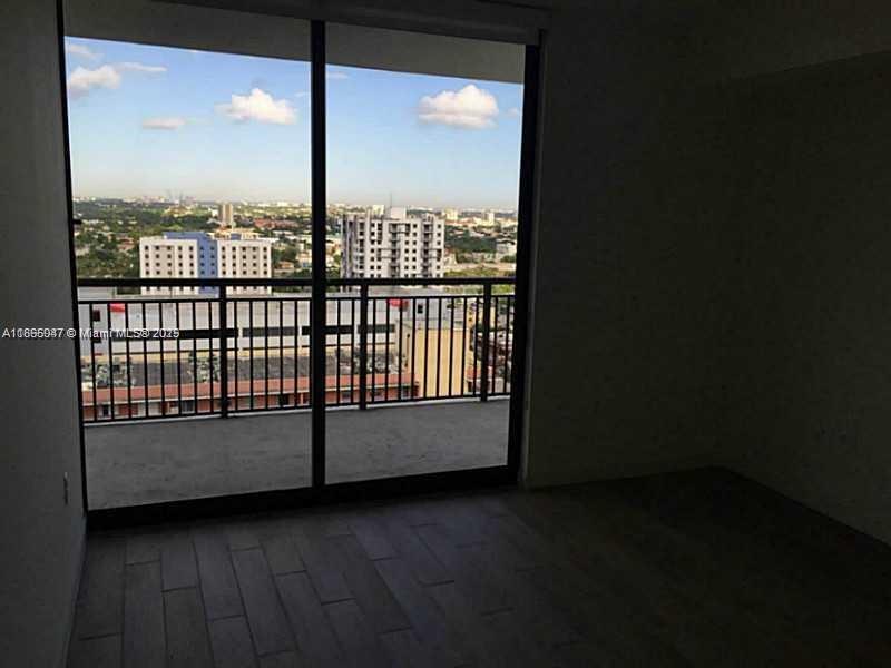 NINE AT MARY BRICKELL VIL - Residential