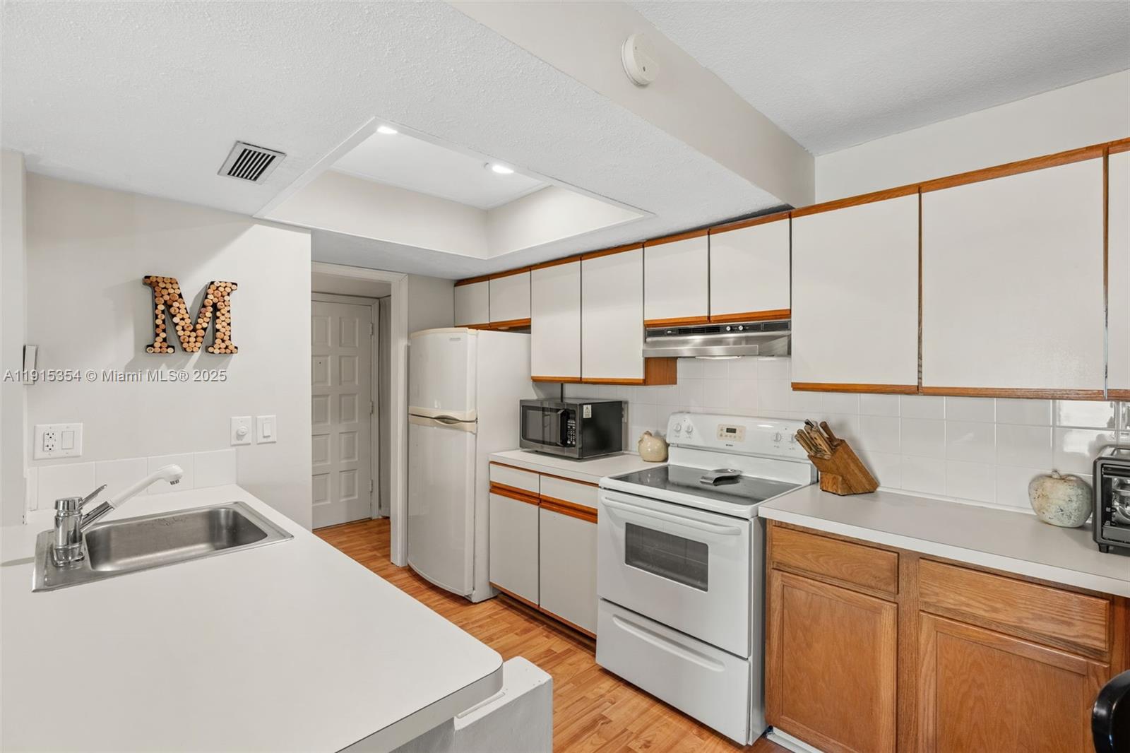 MARBEYA CLUB CONDO - Residential