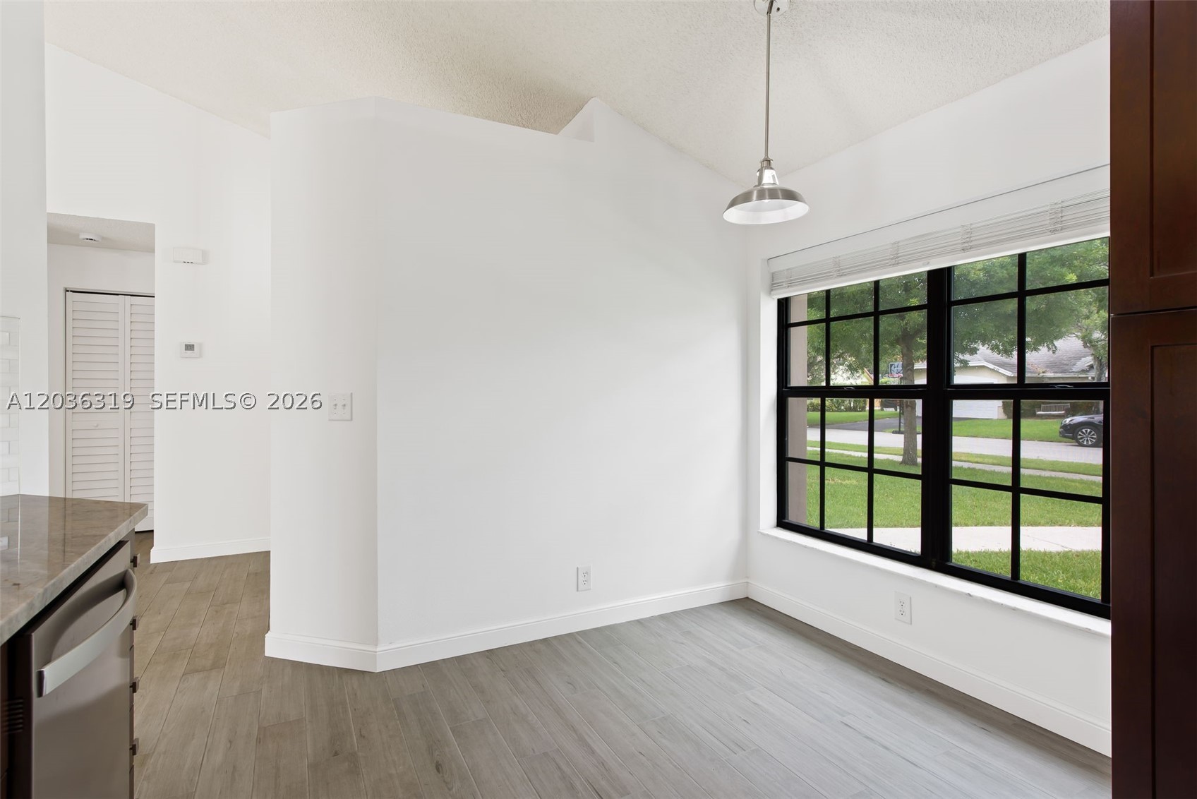 WINSTON PARK - Residential