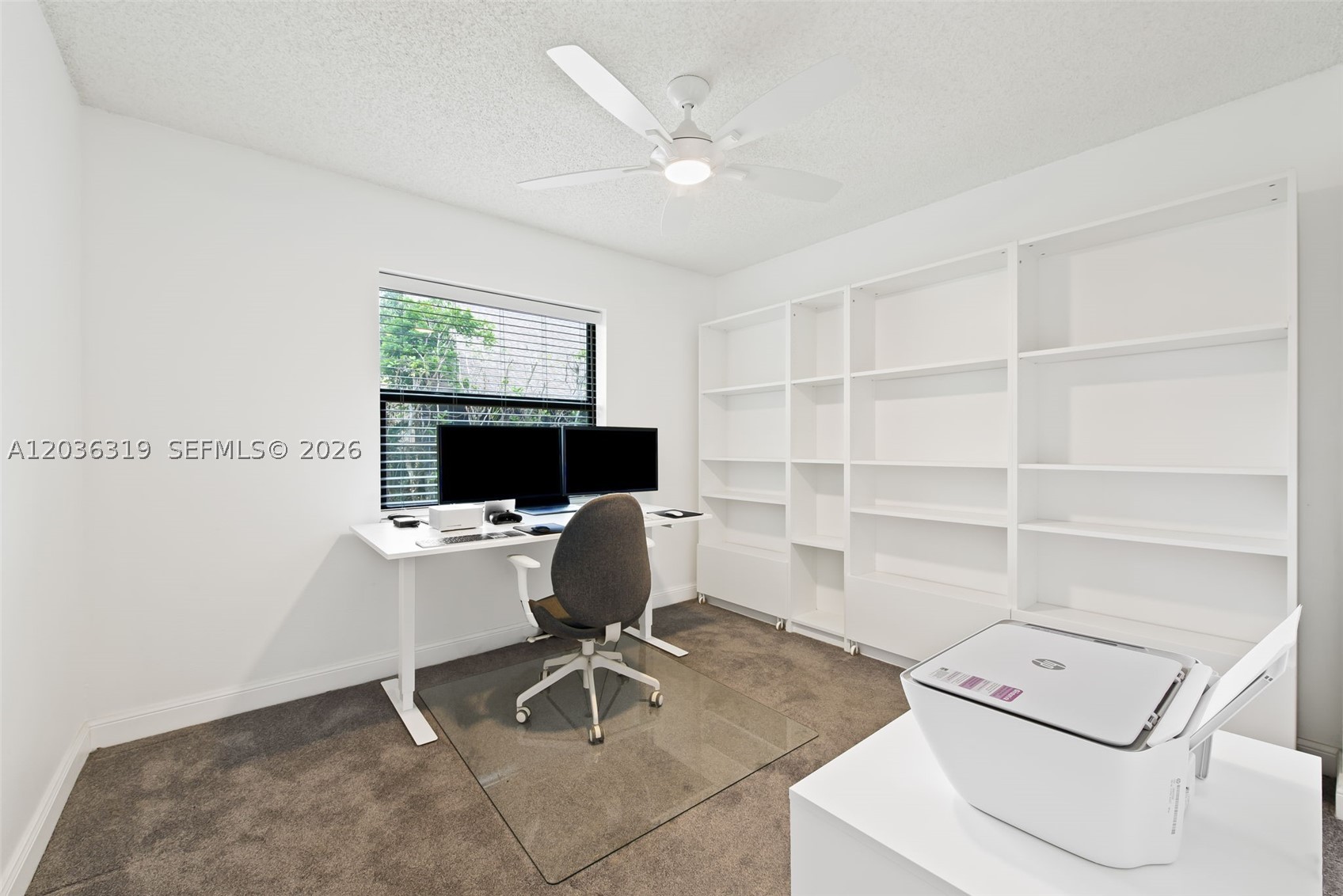 WINSTON PARK - Residential