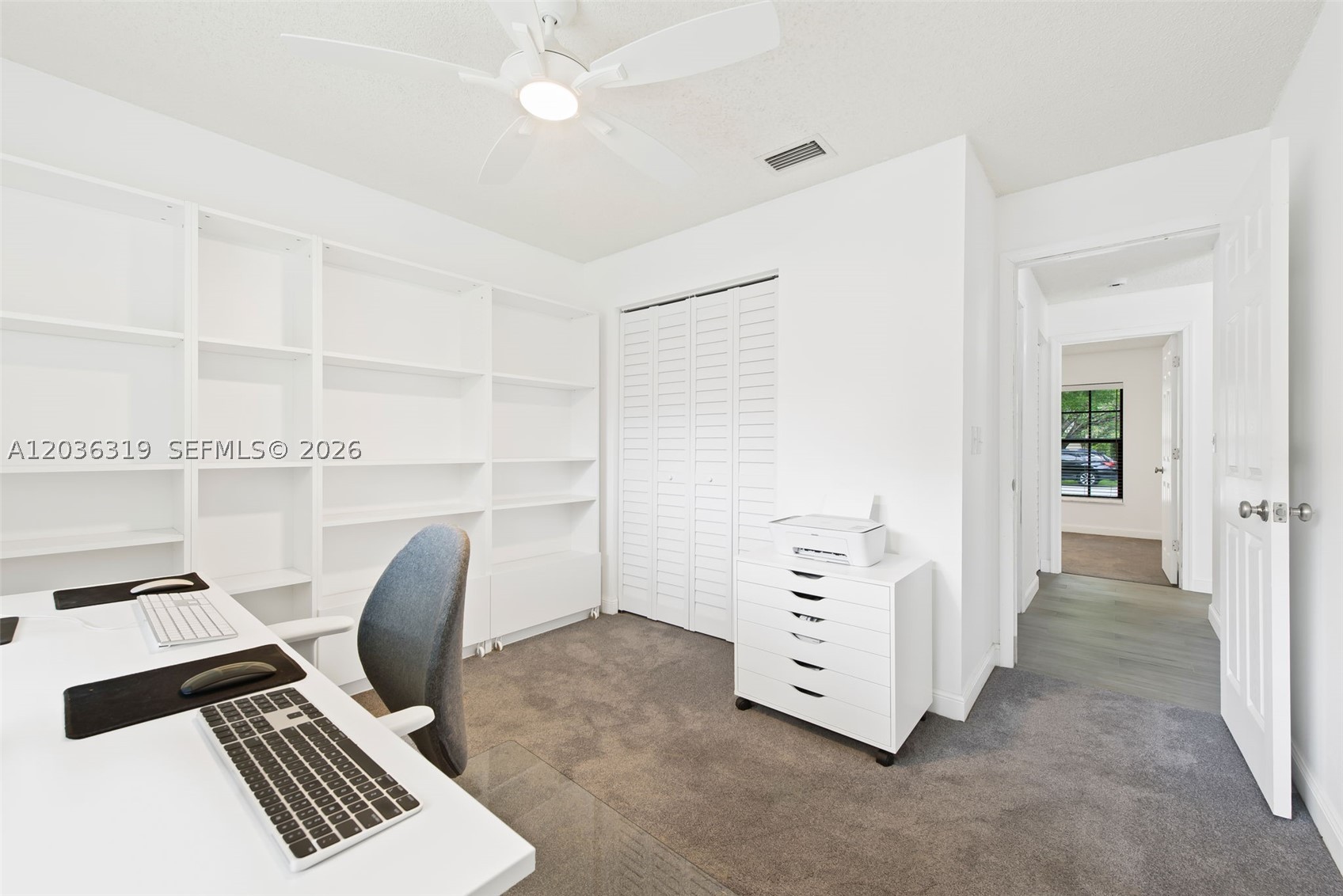 WINSTON PARK - Residential