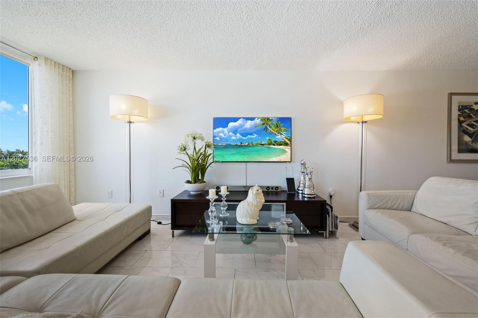 GREYNOLDS PARK CLUB CONDO - Residential
