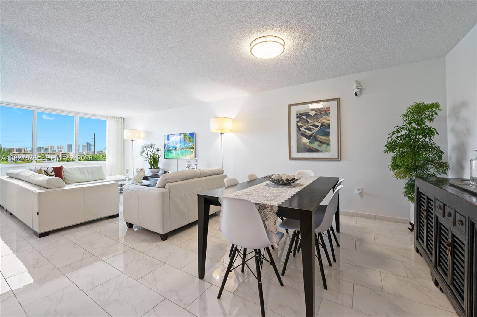 GREYNOLDS PARK CLUB CONDO - Residential