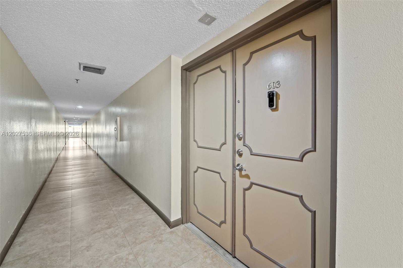 GREYNOLDS PARK CLUB CONDO - Residential