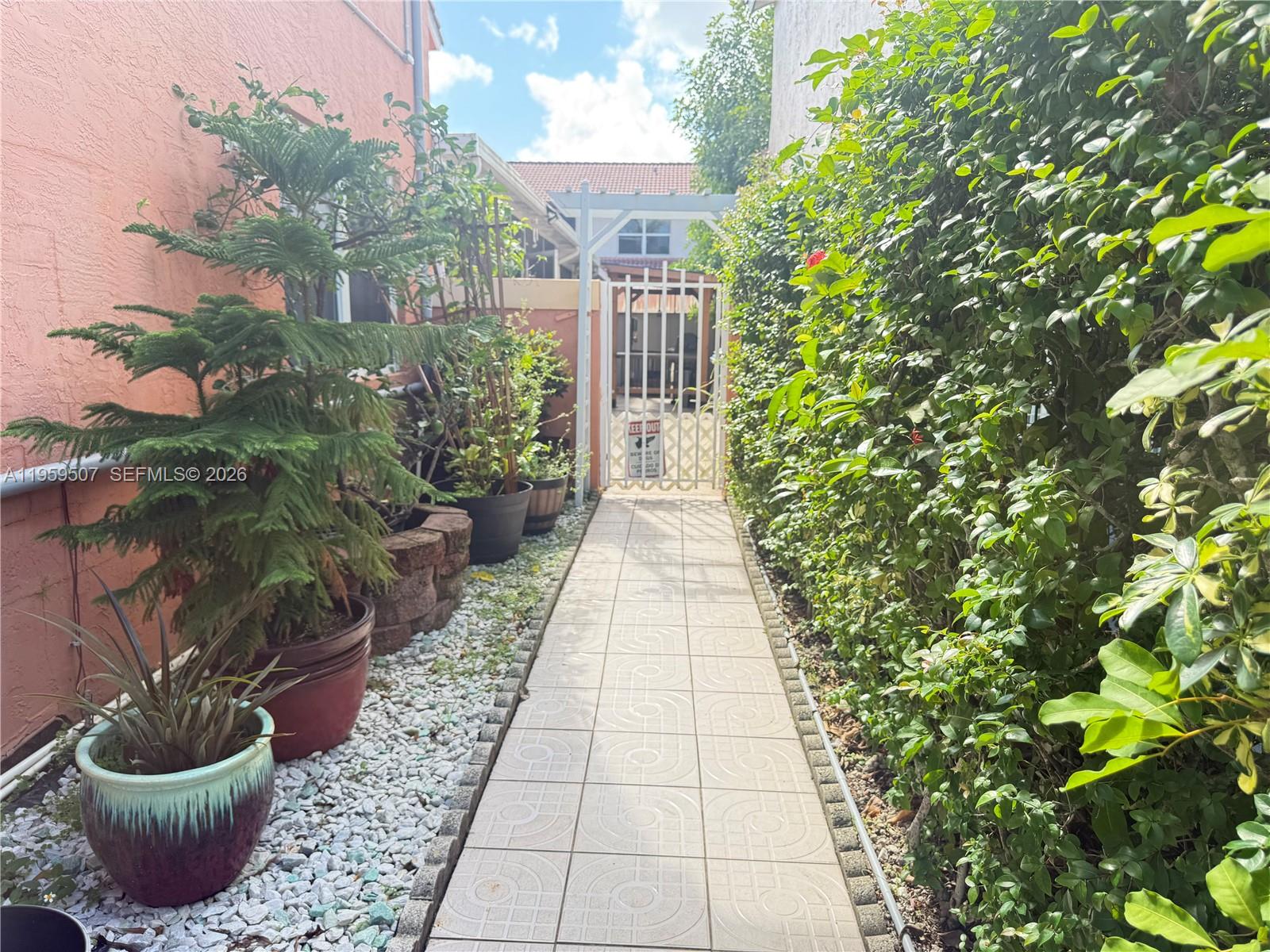 MONTERREY 2ND ADDN - Residential