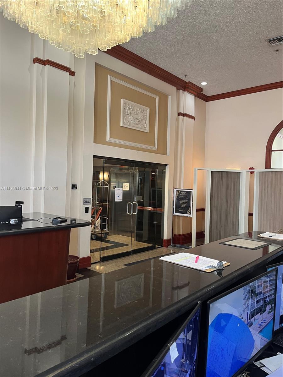 THE GRANDVIEW PALACE COND - Residential Lease
