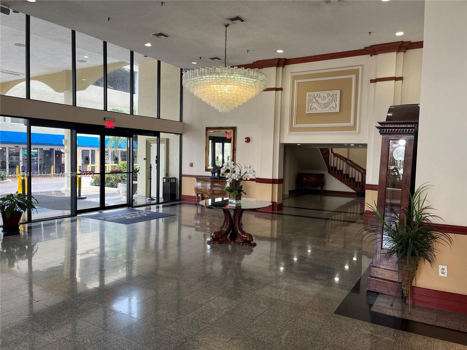 THE GRANDVIEW PALACE COND - Residential Lease