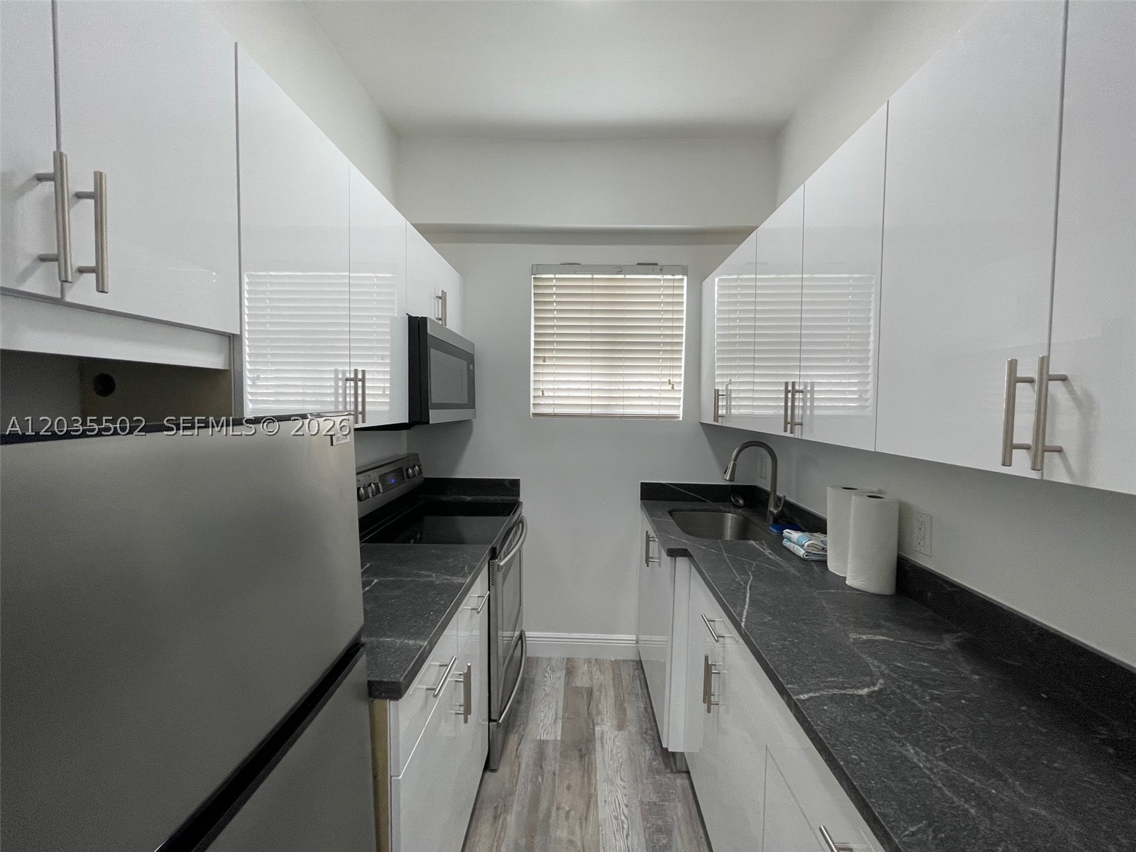 CORAL GABLES FLAGLER STRE - Residential Lease