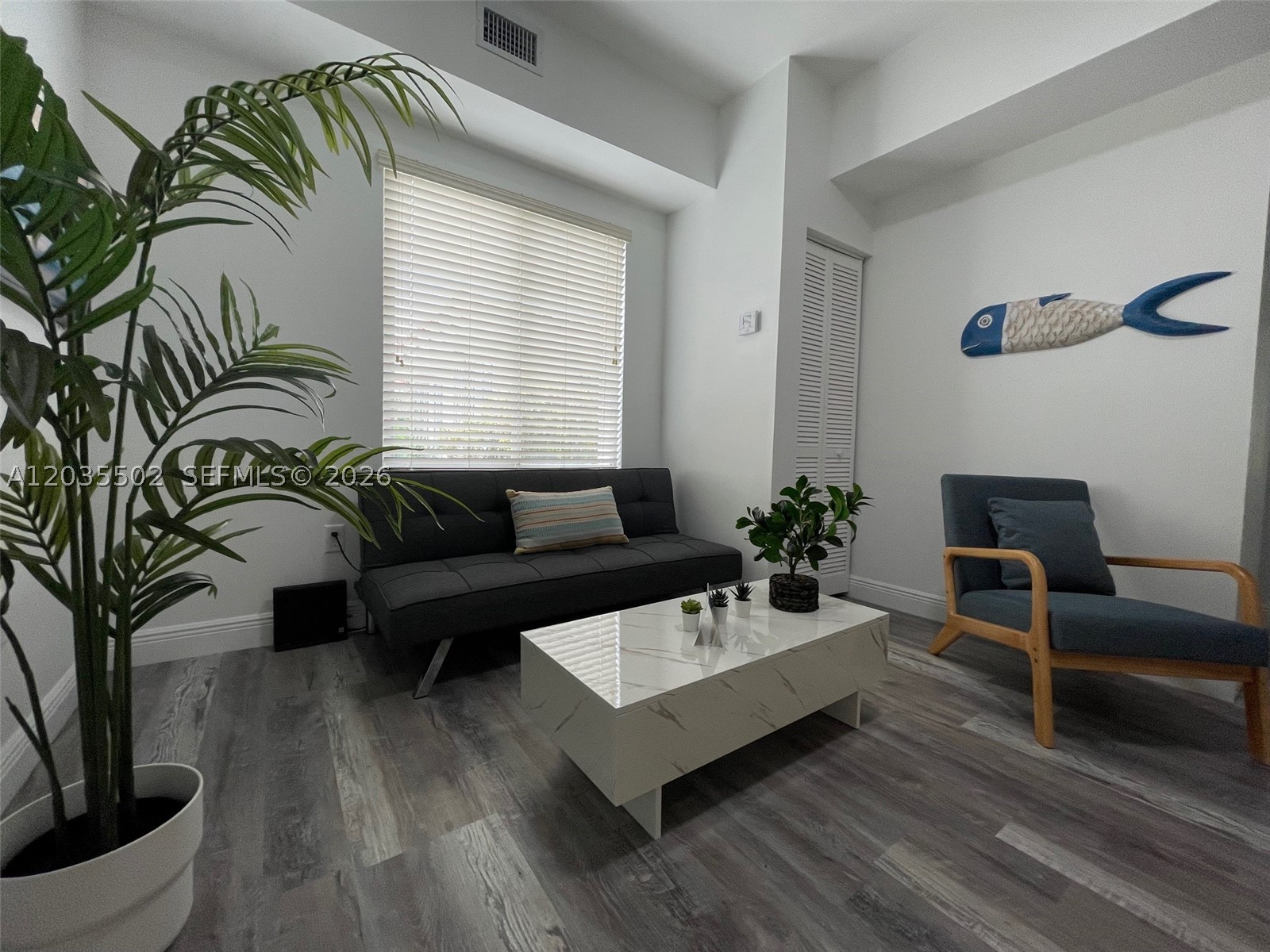 CORAL GABLES FLAGLER STRE - Residential Lease
