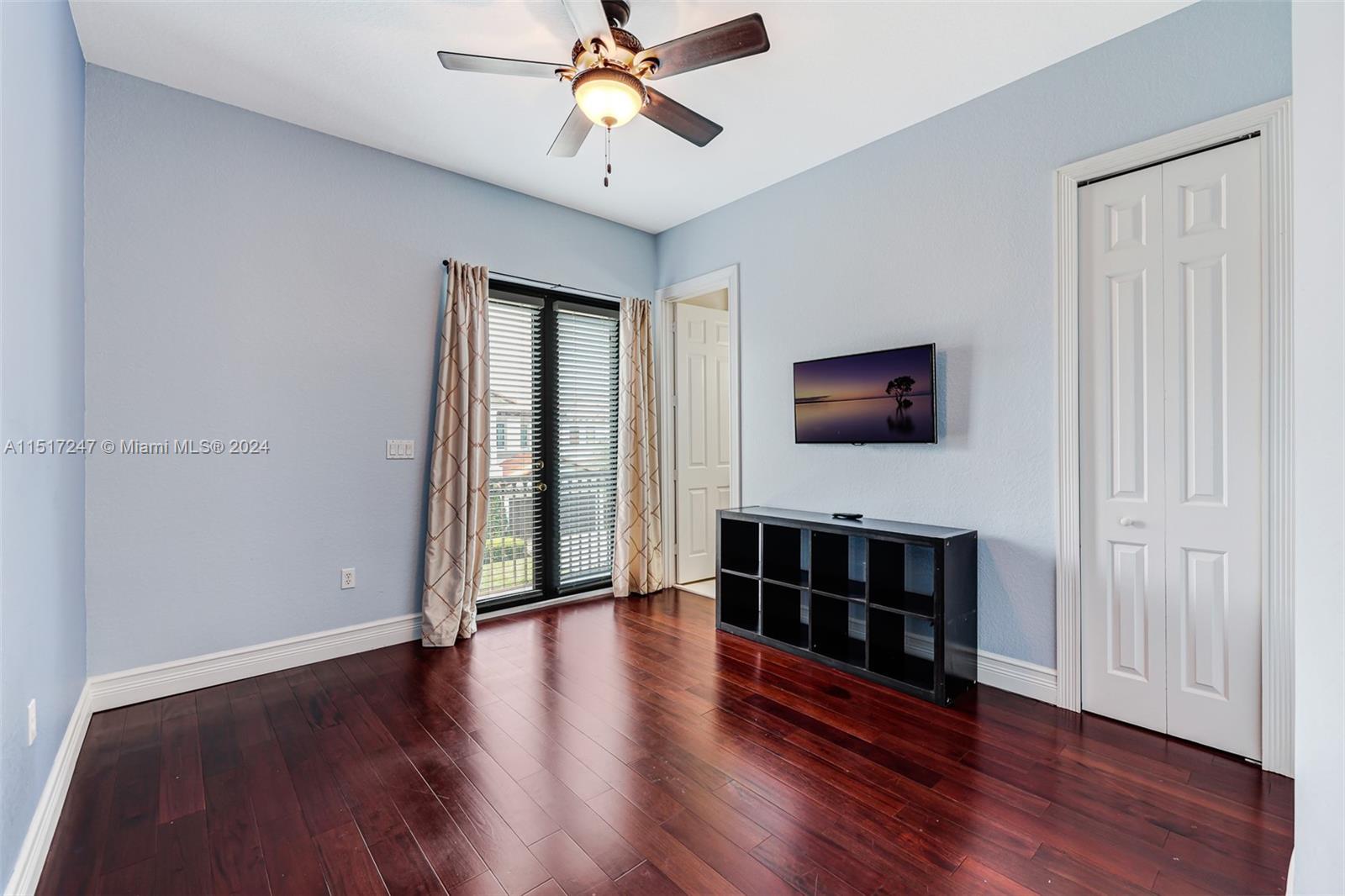 CUTLER CAY - Residential
