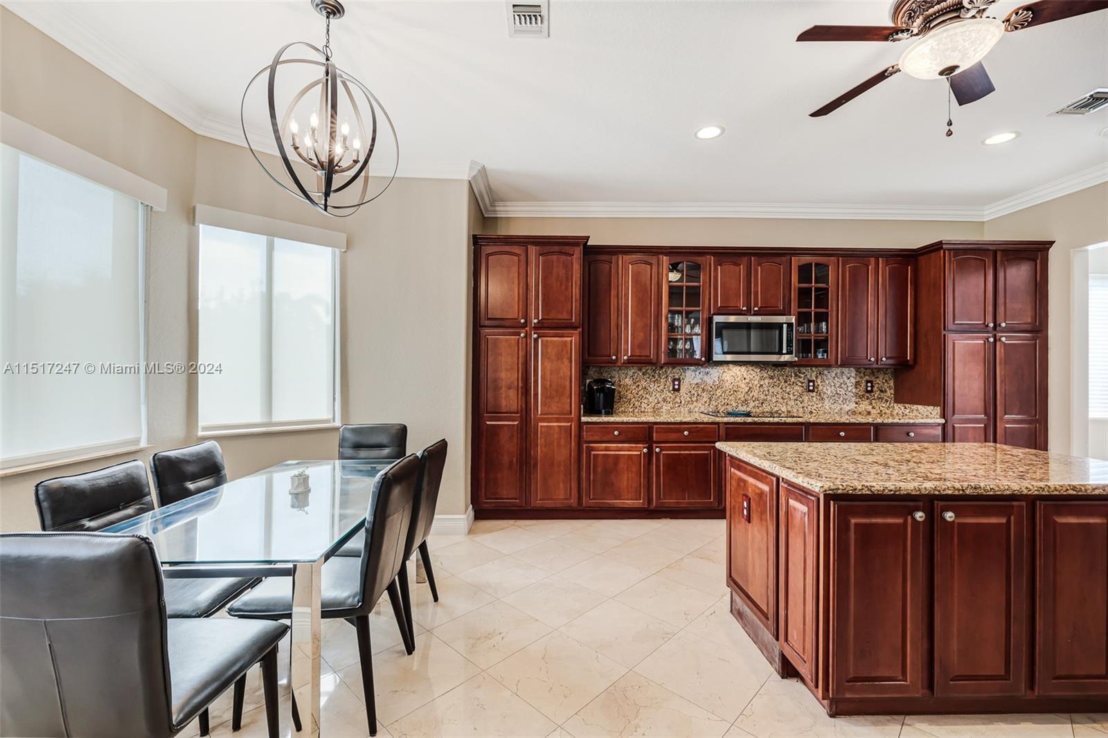 CUTLER CAY - Residential