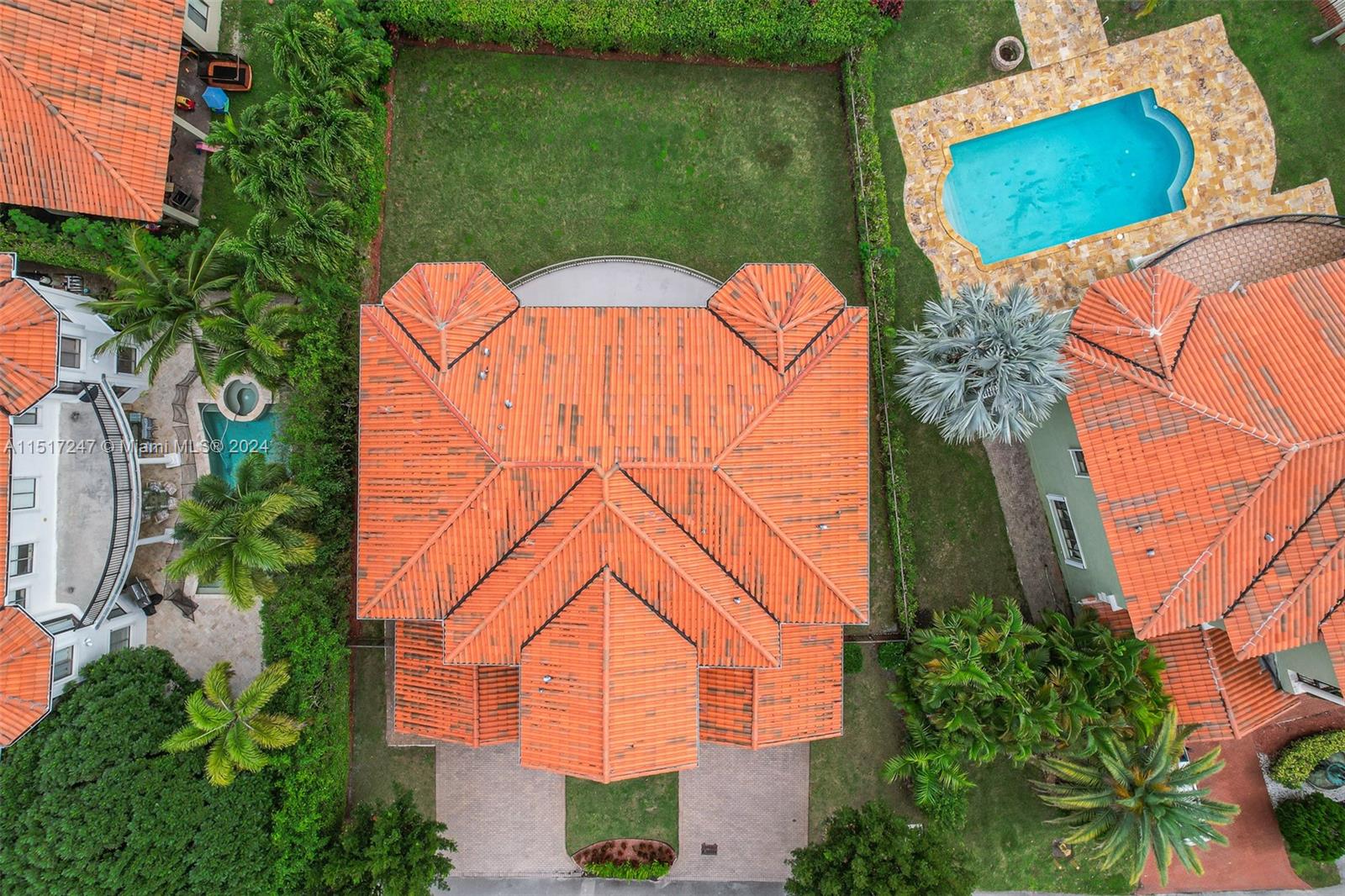 CUTLER CAY - Residential