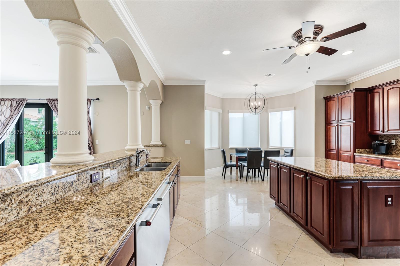 CUTLER CAY - Residential