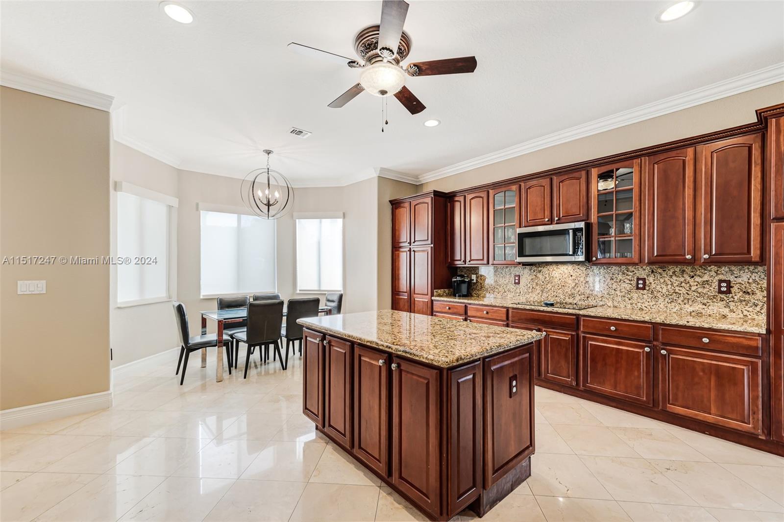 CUTLER CAY - Residential
