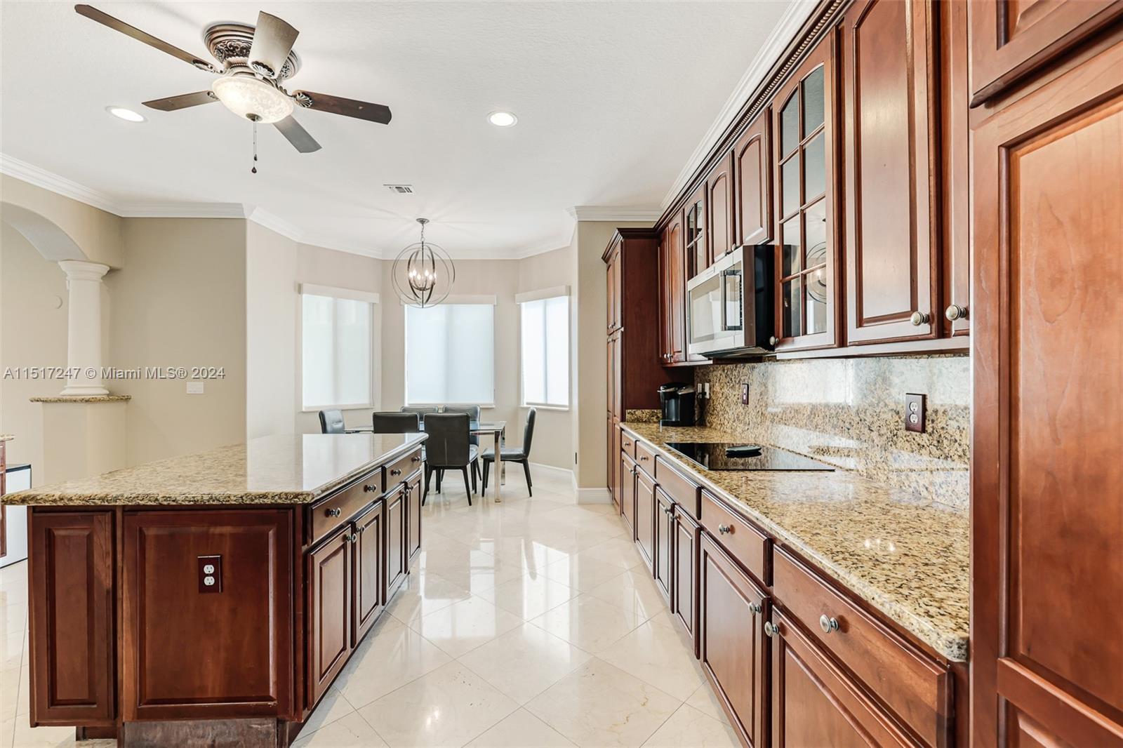 CUTLER CAY - Residential