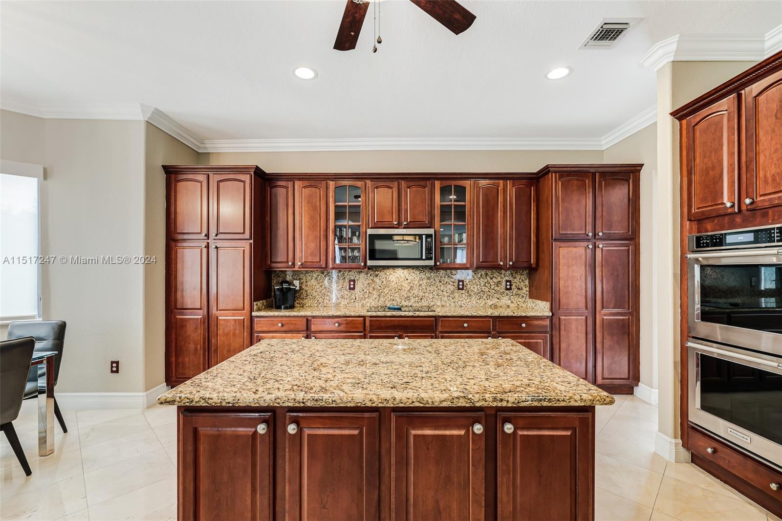 CUTLER CAY - Residential