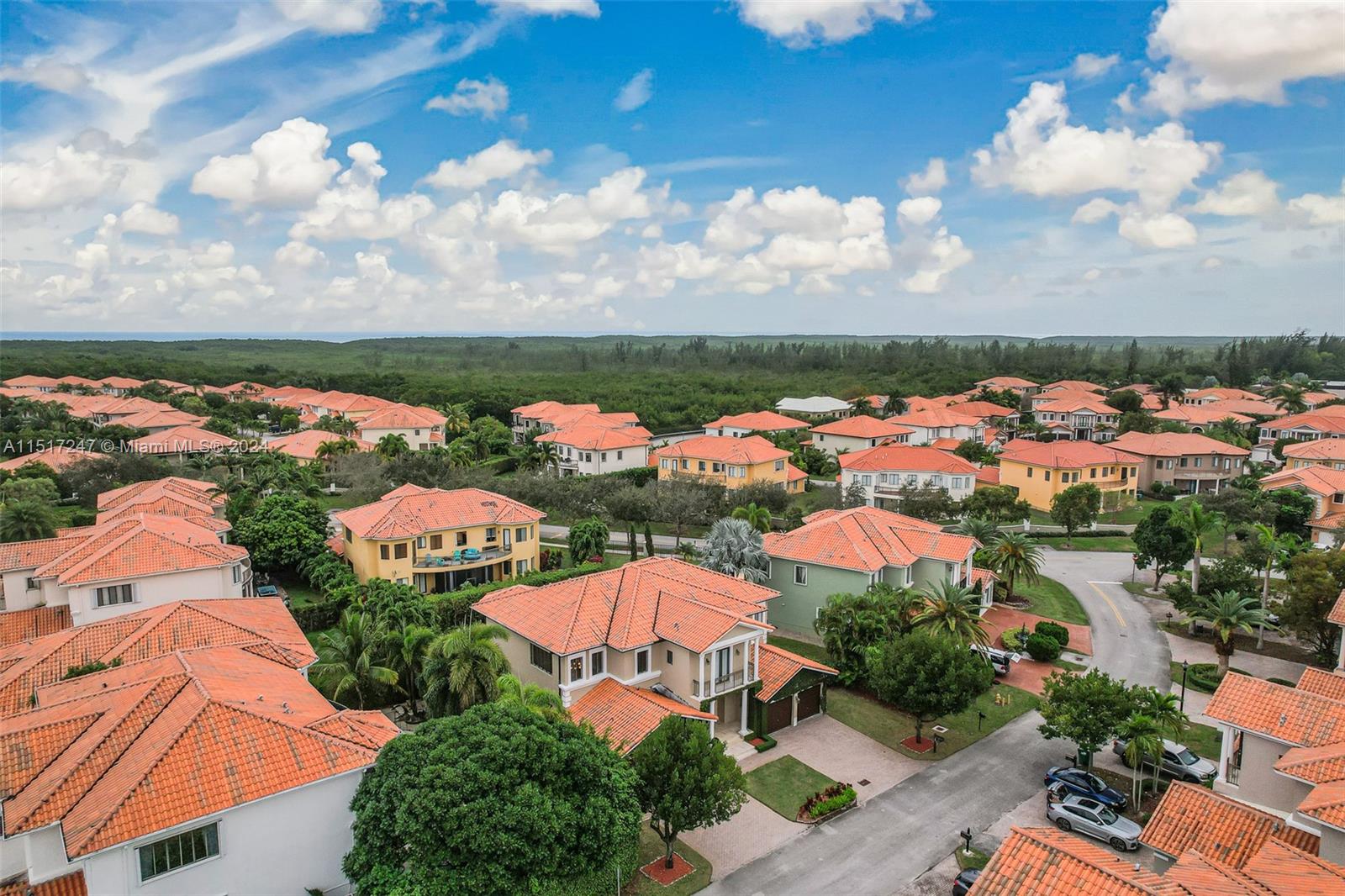 CUTLER CAY - Residential