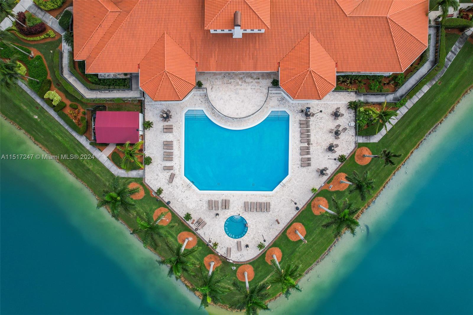 CUTLER CAY - Residential