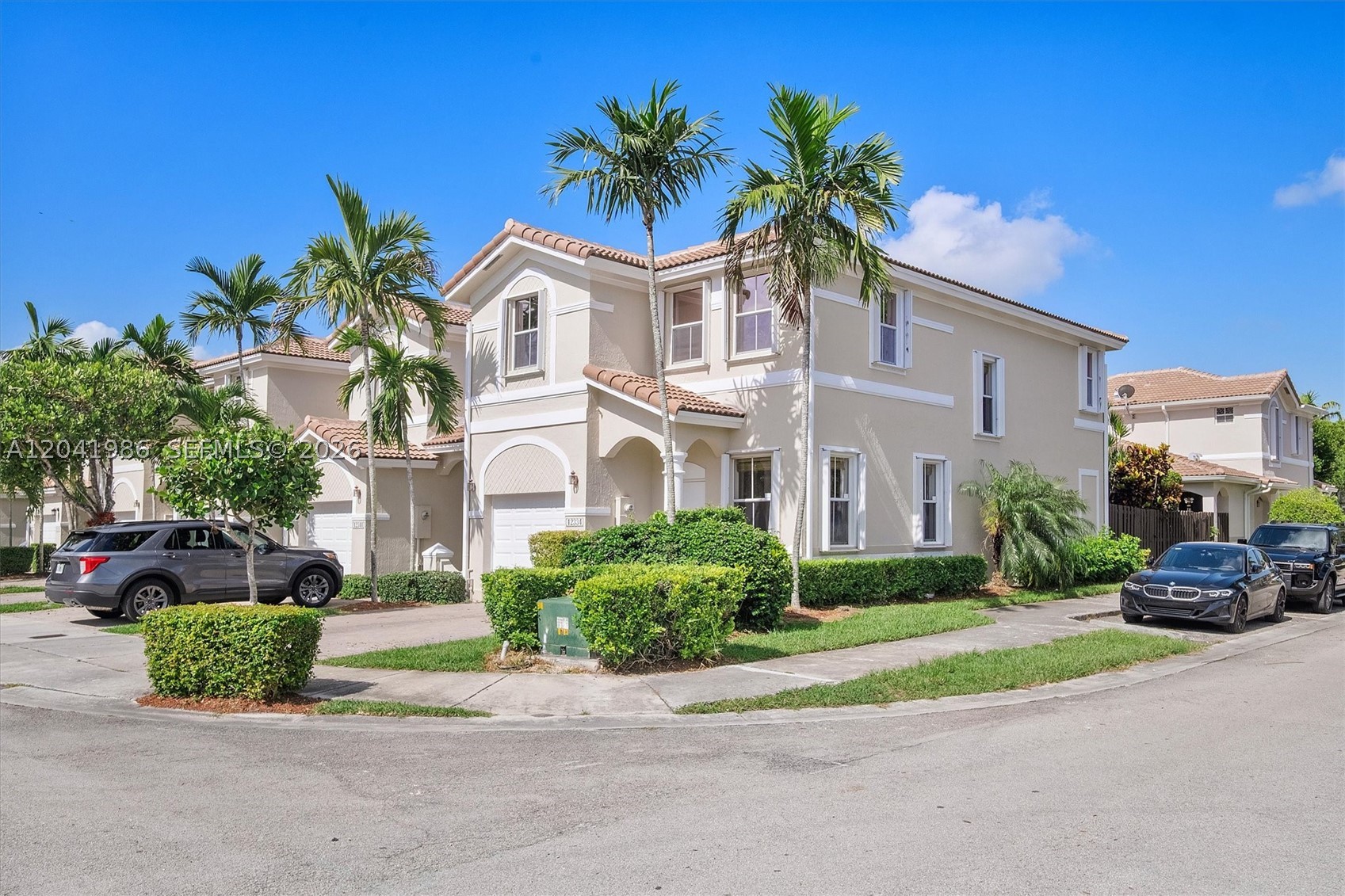 KENDALL BREEZE - Residential