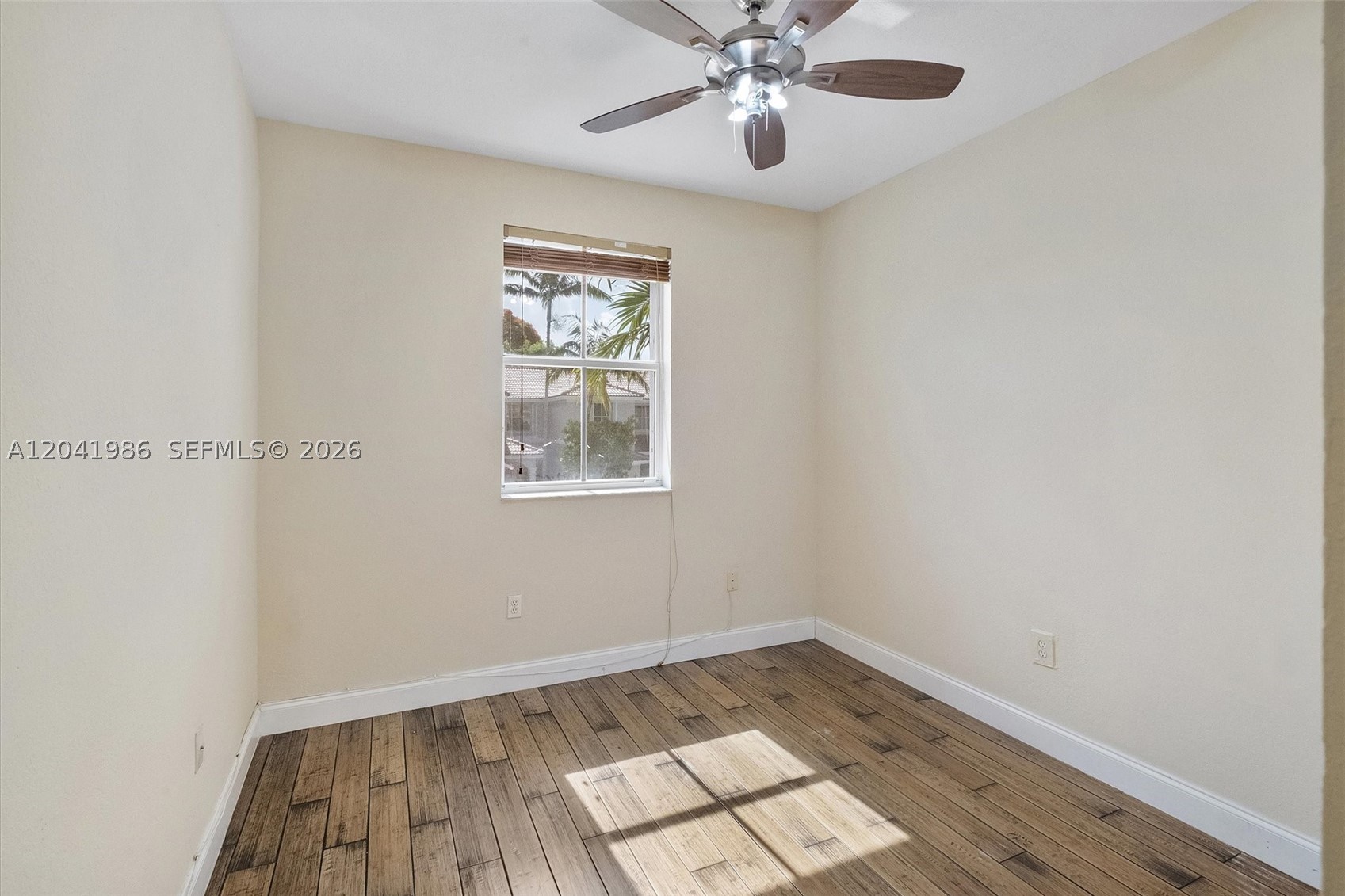 KENDALL BREEZE - Residential