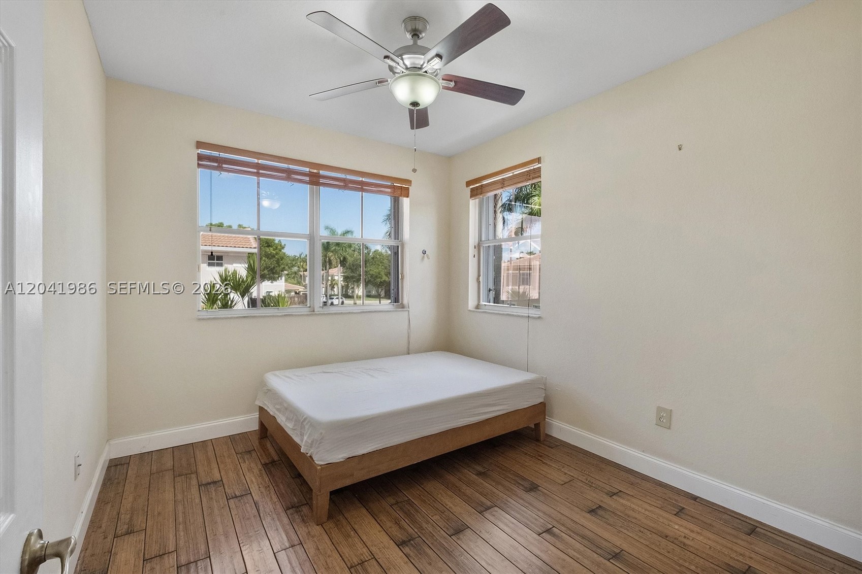 KENDALL BREEZE - Residential