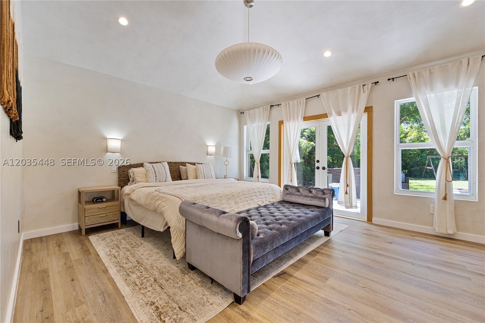BAY POINT - Residential Lease