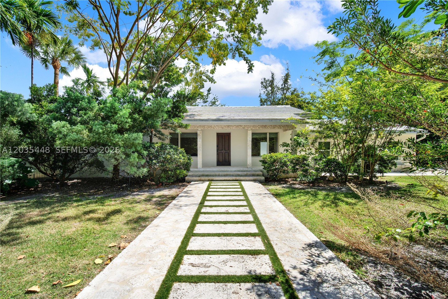BAY POINT - Residential Lease