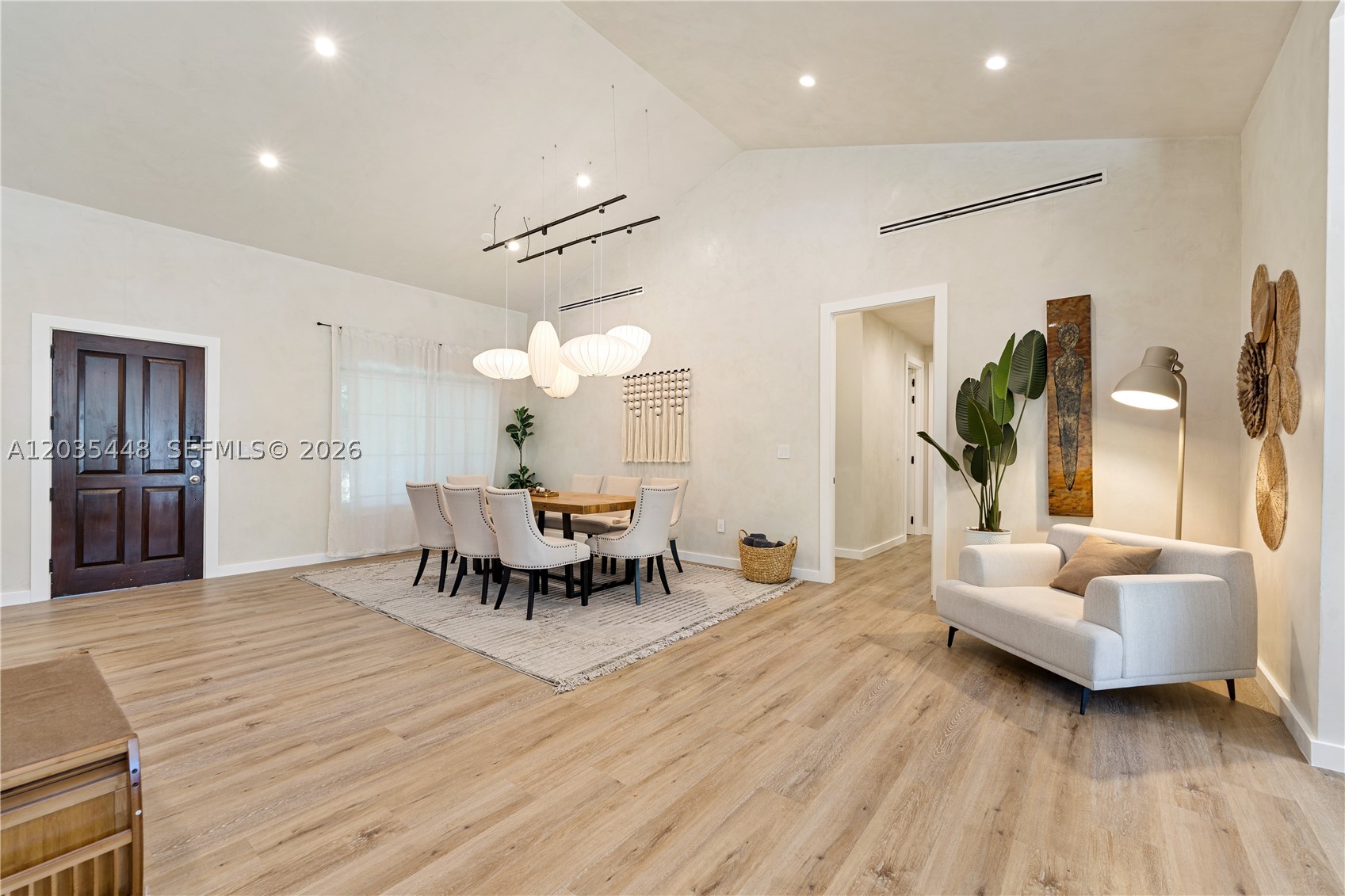 BAY POINT - Residential Lease