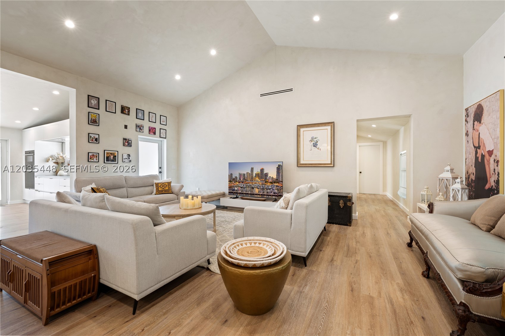 BAY POINT - Residential Lease