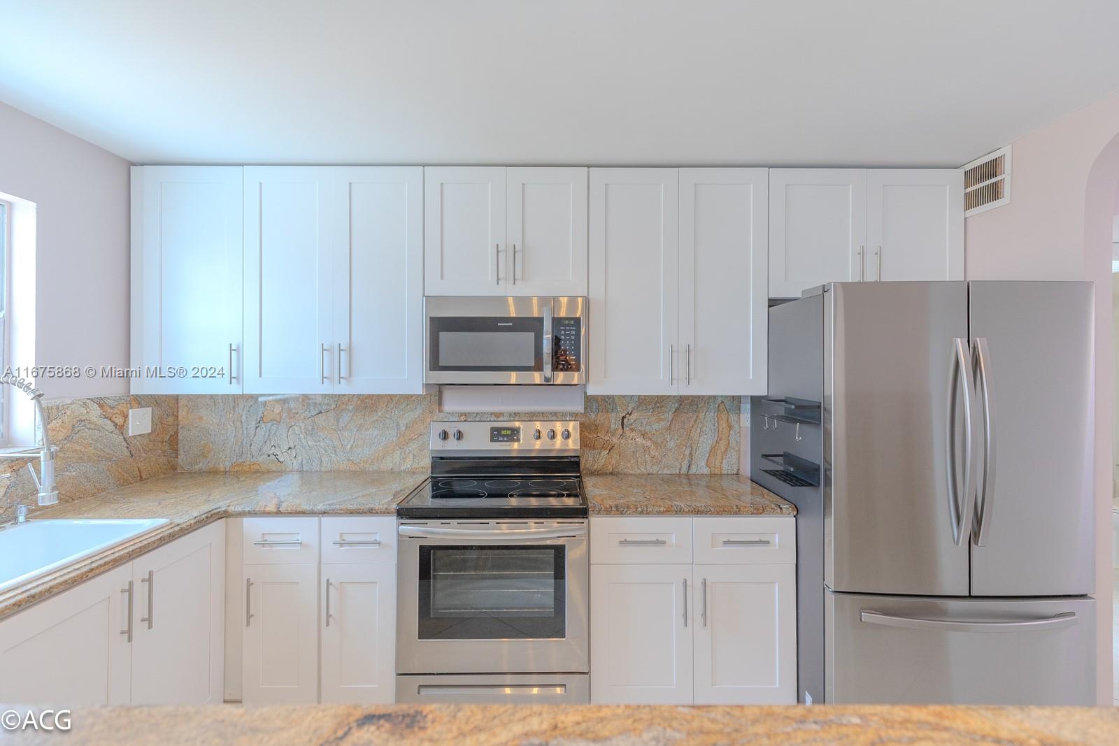GOLDEN SURF TOWERS CONDO - Residential Lease