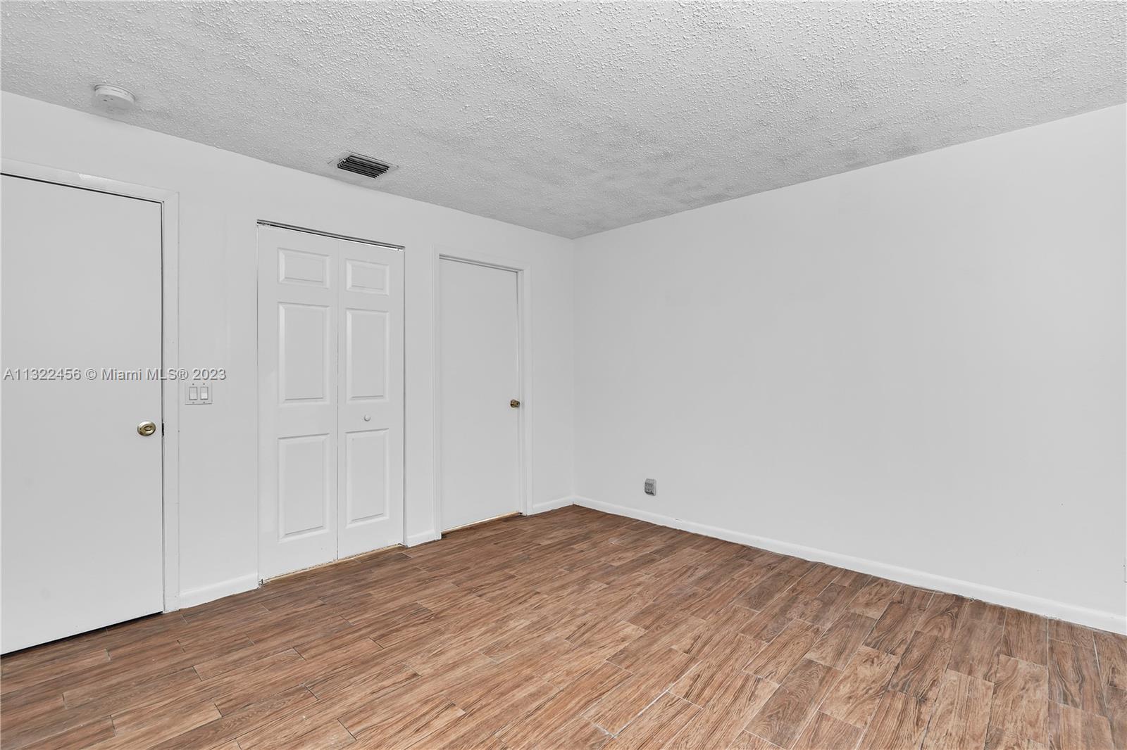 CLEAR VIEW PARK - Residential