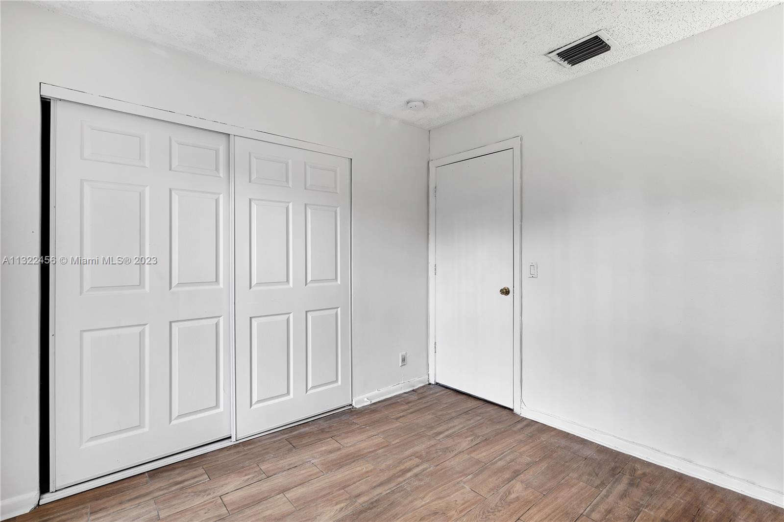 CLEAR VIEW PARK - Residential