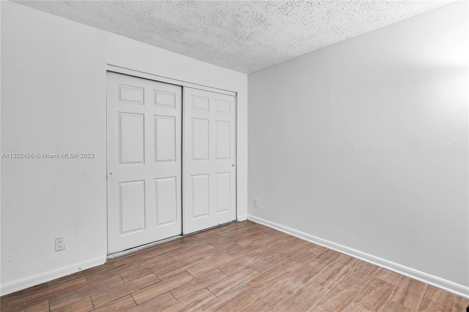 CLEAR VIEW PARK - Residential