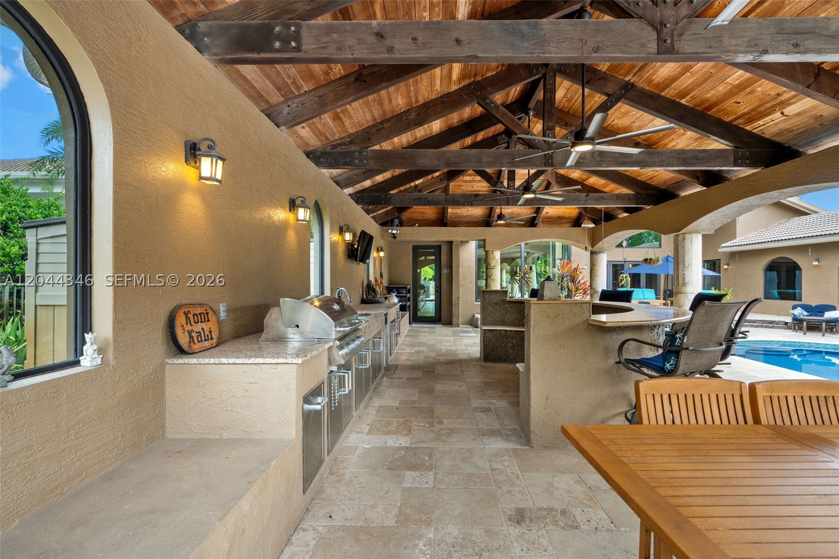 LONG LAKE - Residential