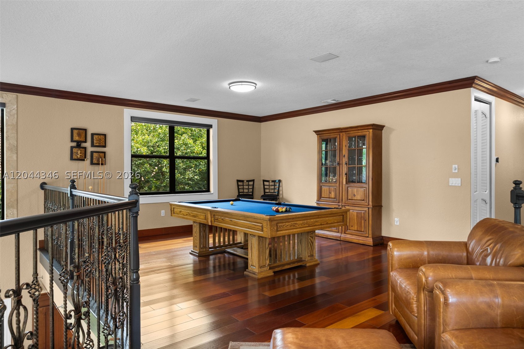 LONG LAKE - Residential